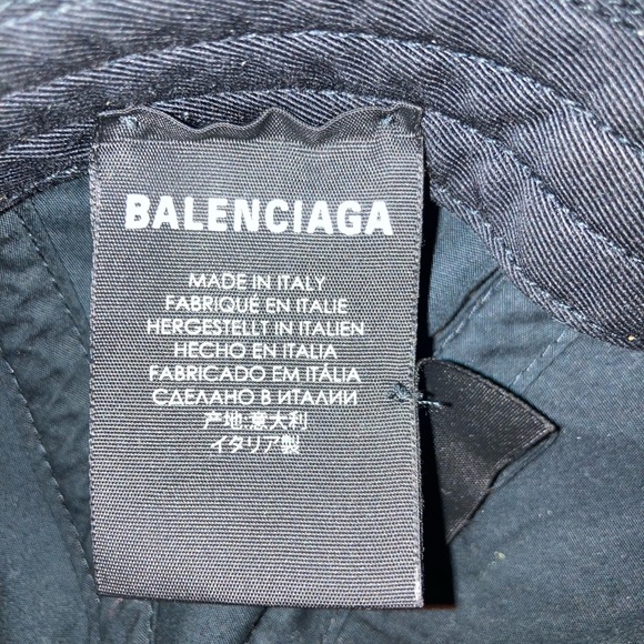 Balenciaga Logo Embroidered Baseball Cap - Picture 3 of 4